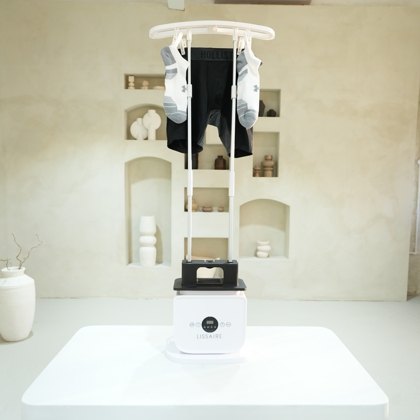 Lissaire Automatic Ironing Machine